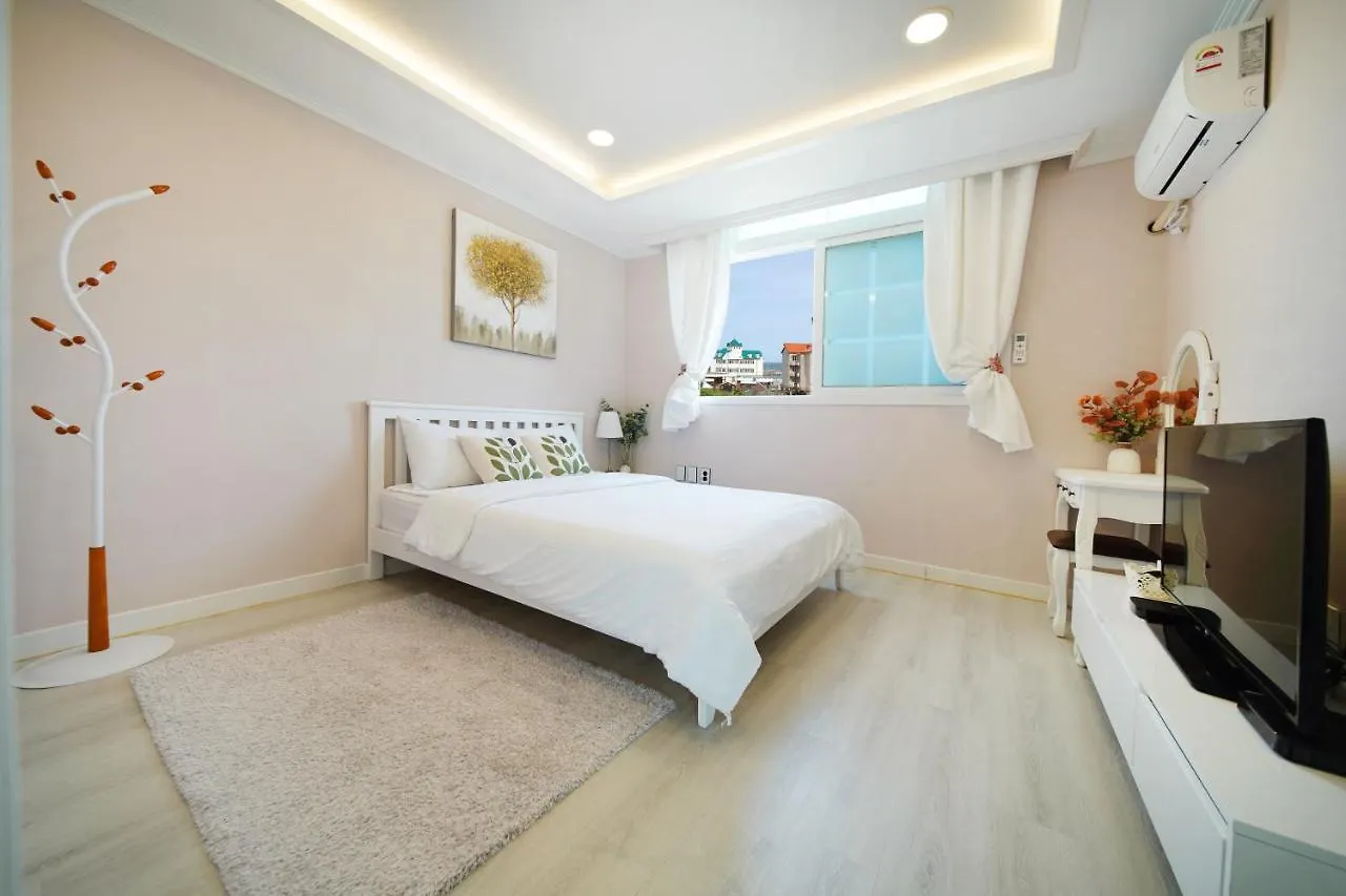 Pension Haneul Tari Jeju